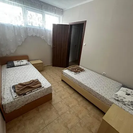 Appartamento александър *
