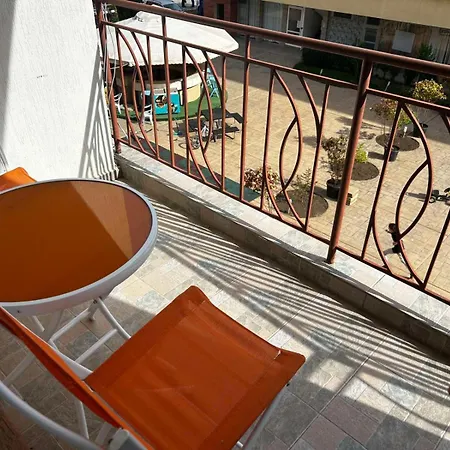 Apartamento александър